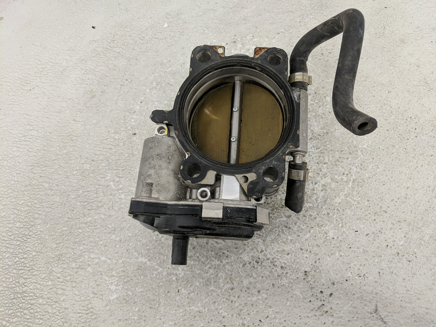 2017-2020 Jaguar F-Pace Throttle Body P/N:DX23-9F991-AB Fits Fits 2013 2014 2015 2016 2017 2018 2019 2020 OEM Used Auto Part