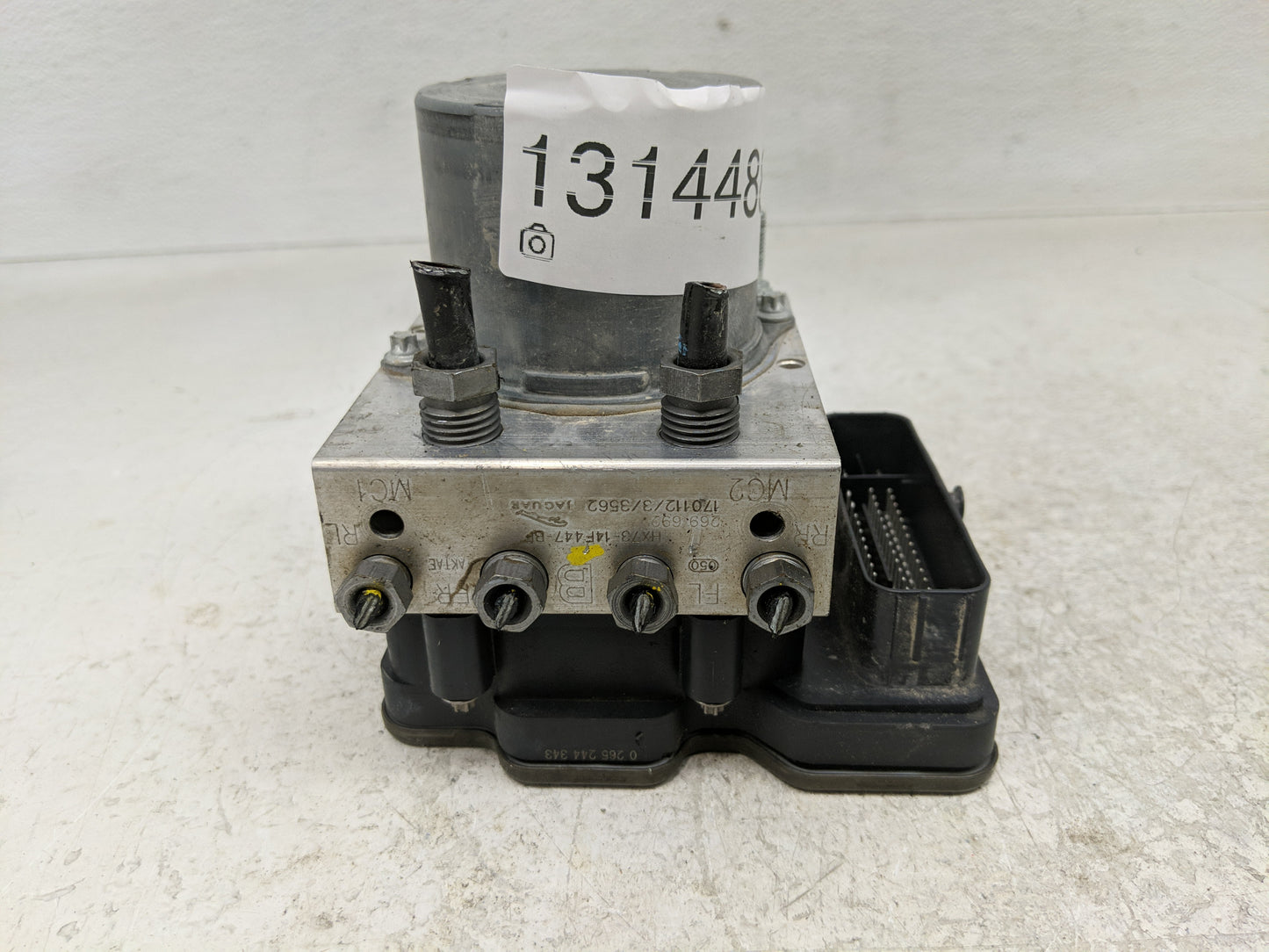 2017 Jaguar F-Pace ABS Pump Control Module Replacement P/N:HX73-14F447-BF Fits OEM Used Auto Parts - Oemusedautoparts1.com