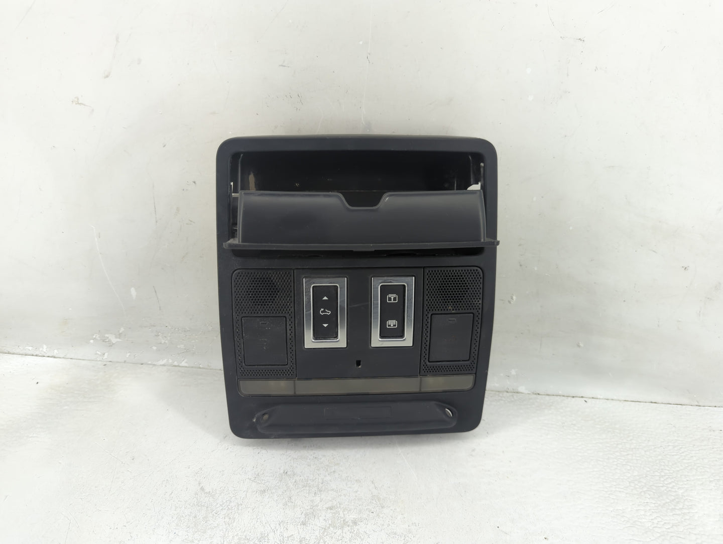 2017-2017 Jaguar F-pace Overhead Roof Console - Oemusedautoparts1.com