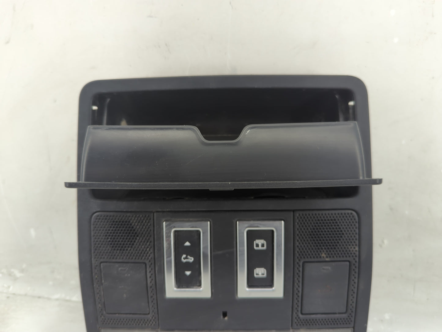 2017-2017 Jaguar F-pace Overhead Roof Console - Oemusedautoparts1.com