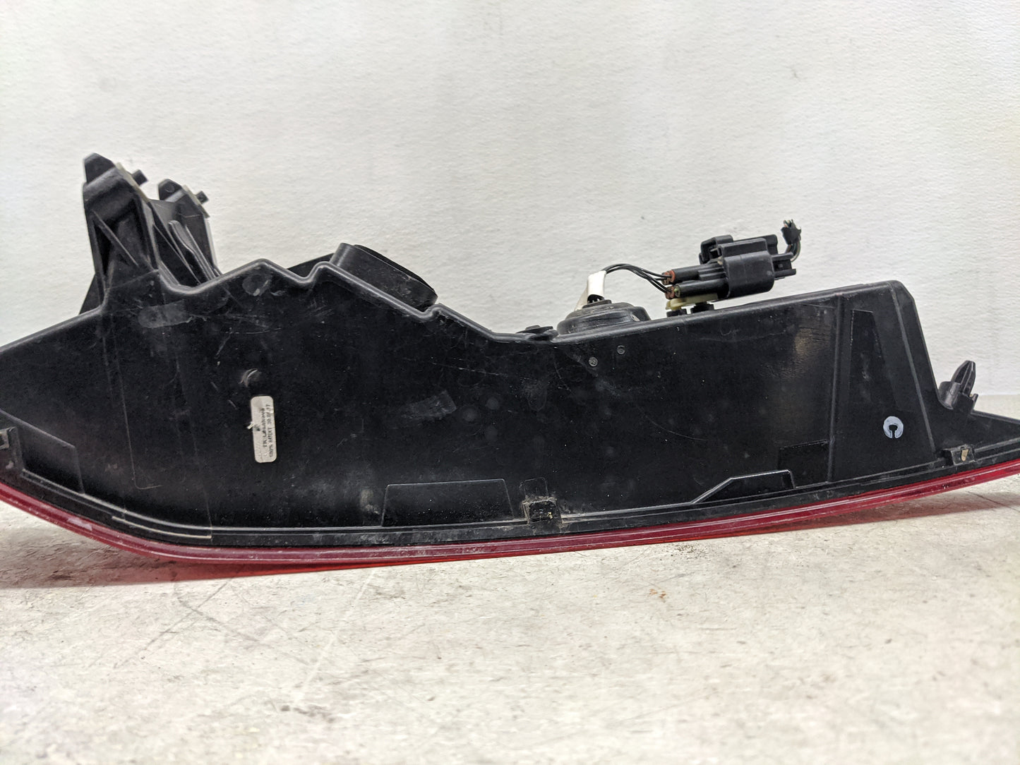 2017 Jaguar F-Pace Tail Light Assembly Driver Left OEM P/N:HK83-13405-BC Fits OEM Used Auto Parts - Oemusedautoparts1.com