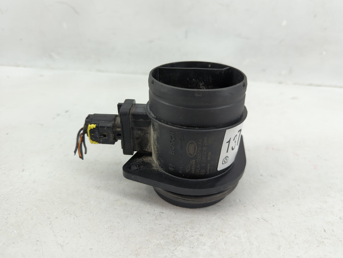2017-2020 Jaguar F-pace Mass Air Flow Meter Maf - Oemusedautoparts1.com