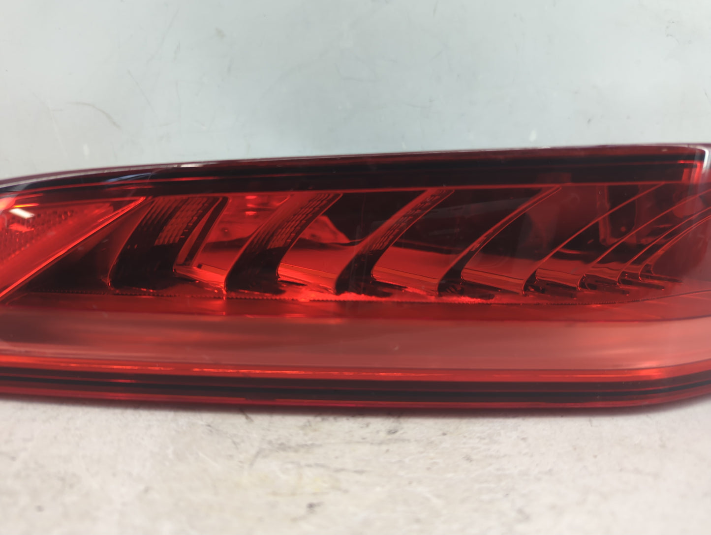 2017-2020 Jaguar F-Pace Tail Light Assembly Driver Left OEM P/N:HK83-13405-BB Fits Fits 2017 2018 2019 2020 OEM Used Auto Pa
