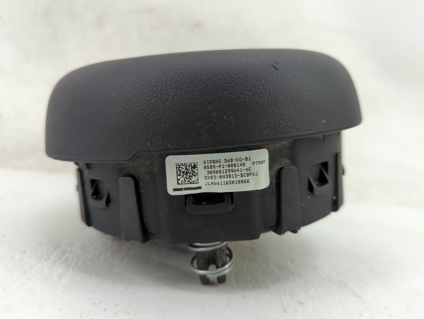 2017 Jaguar F-Pace Air Bag Driver Left Steering Wheel Mounted P/N:GX63-043B13-BC8PVJ Fits Fits 2016 2018 2019 OEM Used Auto 