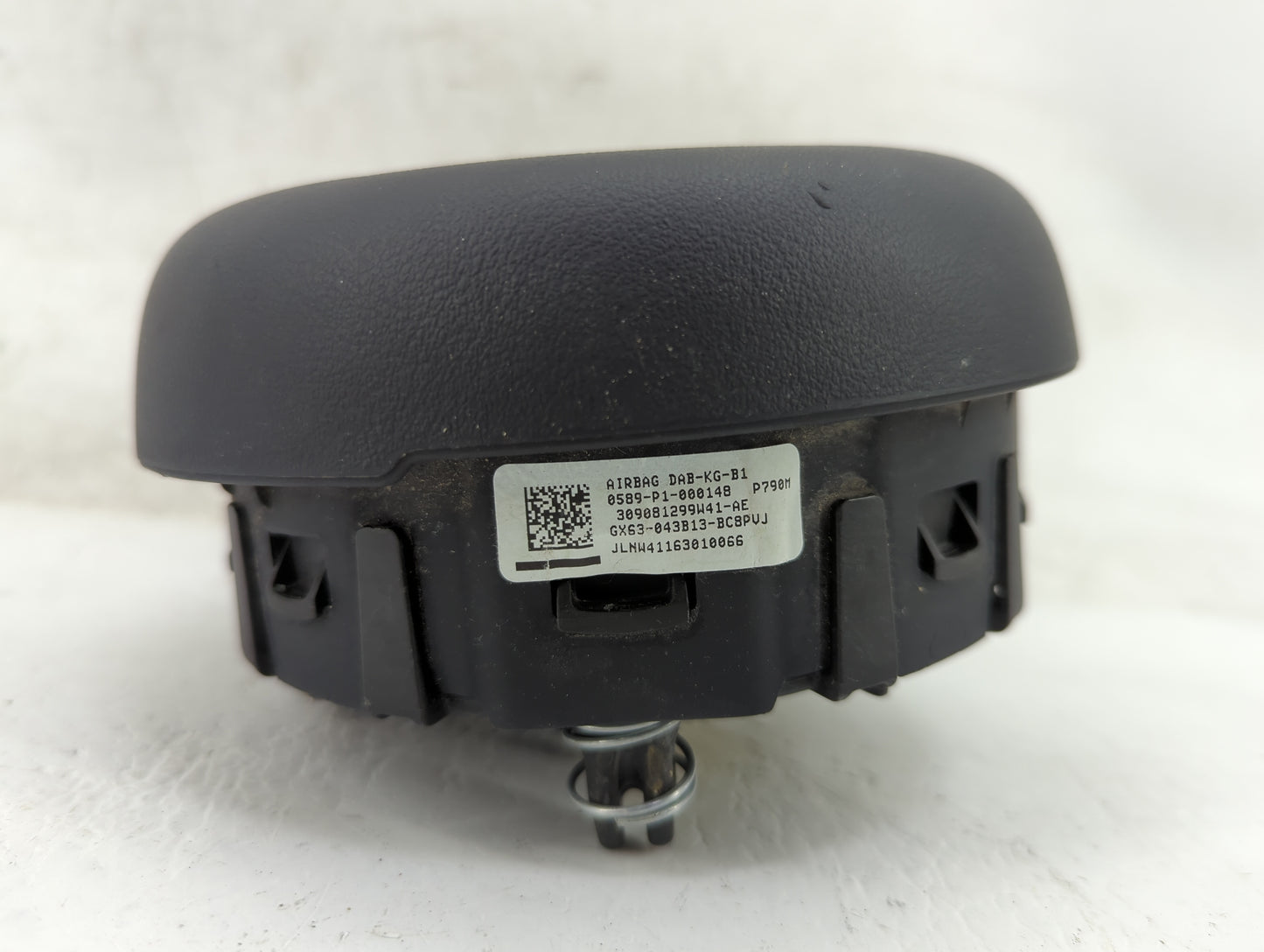 2017 Jaguar F-Pace Air Bag Driver Left Steering Wheel Mounted P/N:GX63-043B13-BC8PVJ Fits Fits 2016 2018 2019 OEM Used Auto 