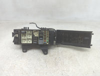 2017-2018 Jaguar F-Pace Fusebox Fuse Box Panel Relay Module P/N:GX73-14A076-AA Fits Fits 2017 2018 OEM Used Auto Parts - Oem