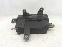 2017-2018 Jaguar F-Pace Fusebox Fuse Box Panel Relay Module P/N:GX73-14A076-AA Fits Fits 2017 2018 OEM Used Auto Parts - Oem