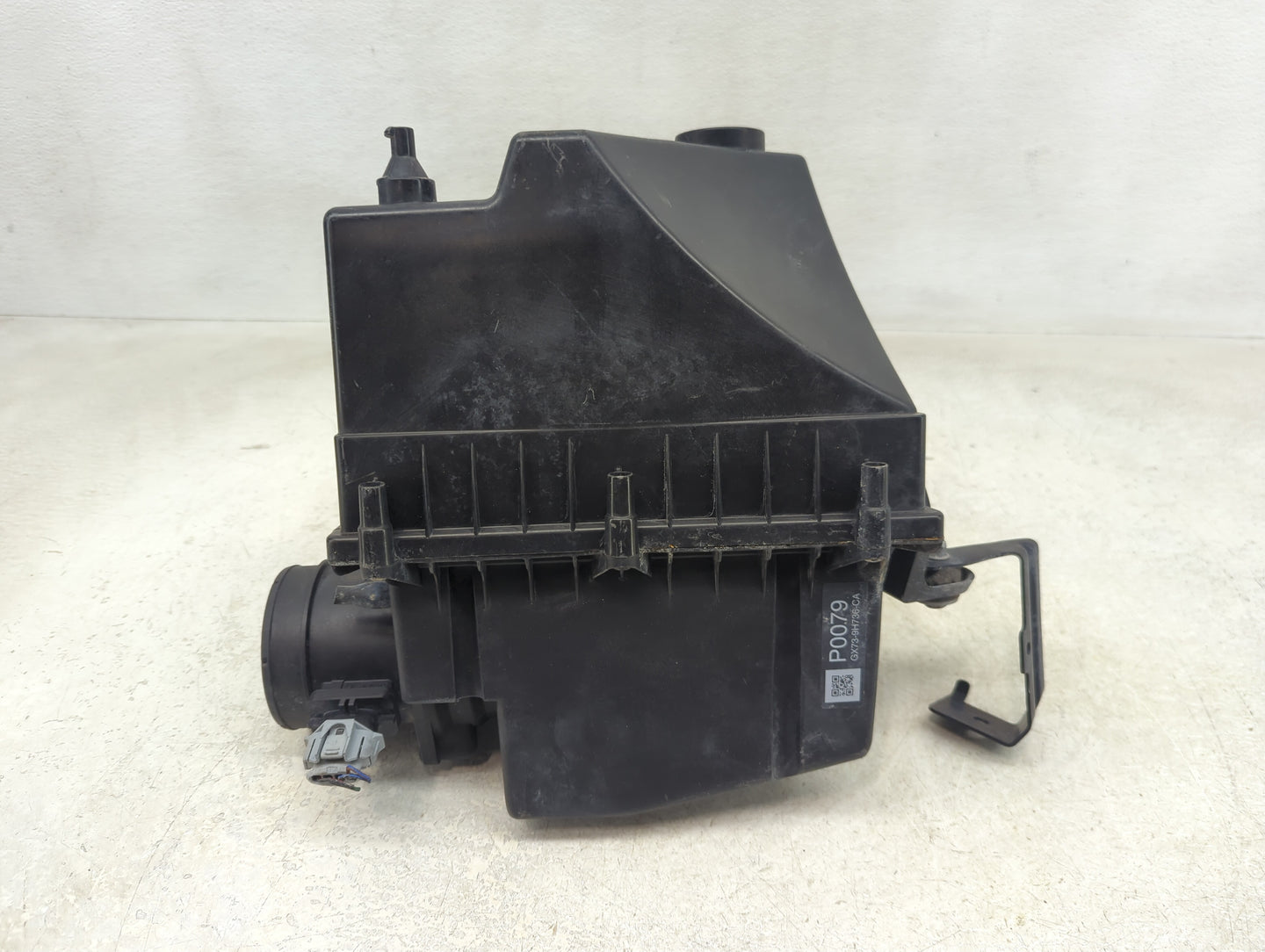2017-2019 Jaguar F-pace Air Cleaner Intake-duct Hose Tube - Oemusedautoparts1.com