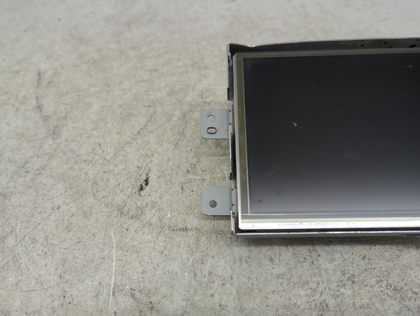 2017-2018 Jaguar F-pace Information Display Screen - Oemusedautoparts1.com