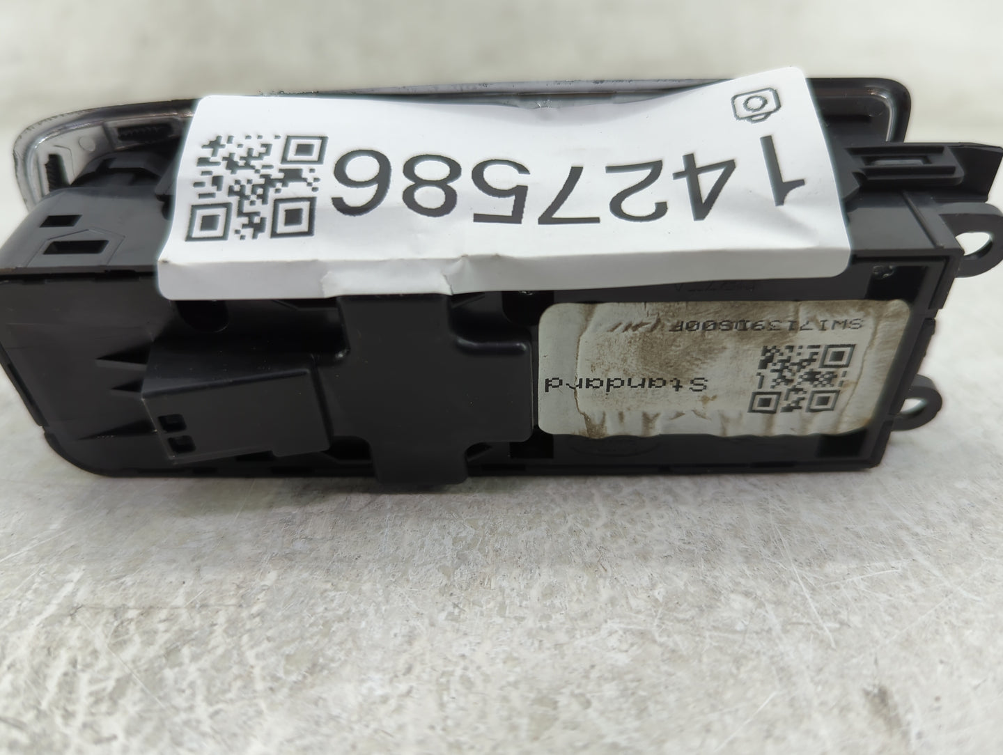 2017-2020 Jaguar F-Pace Master Power Window Switch Replacement Driver Side Left P/N:SW1T390S00F Fits Fits 2017 2018 2019 202