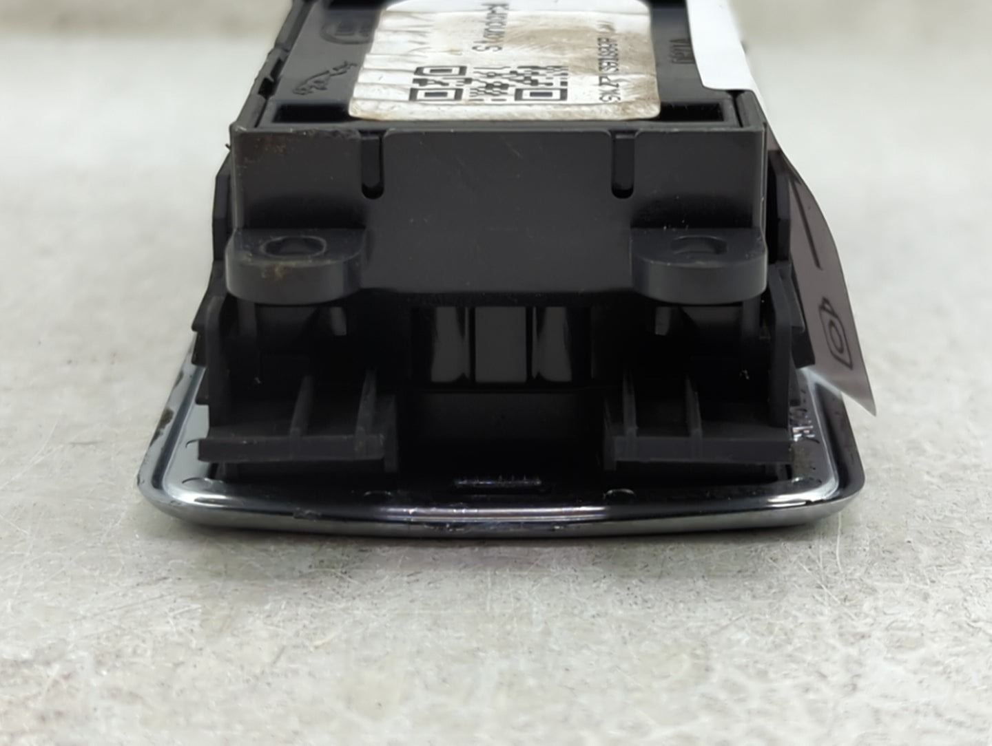 2017-2020 Jaguar F-Pace Master Power Window Switch Replacement Driver Side Left P/N:SW1T390S00F Fits Fits 2017 2018 2019 202