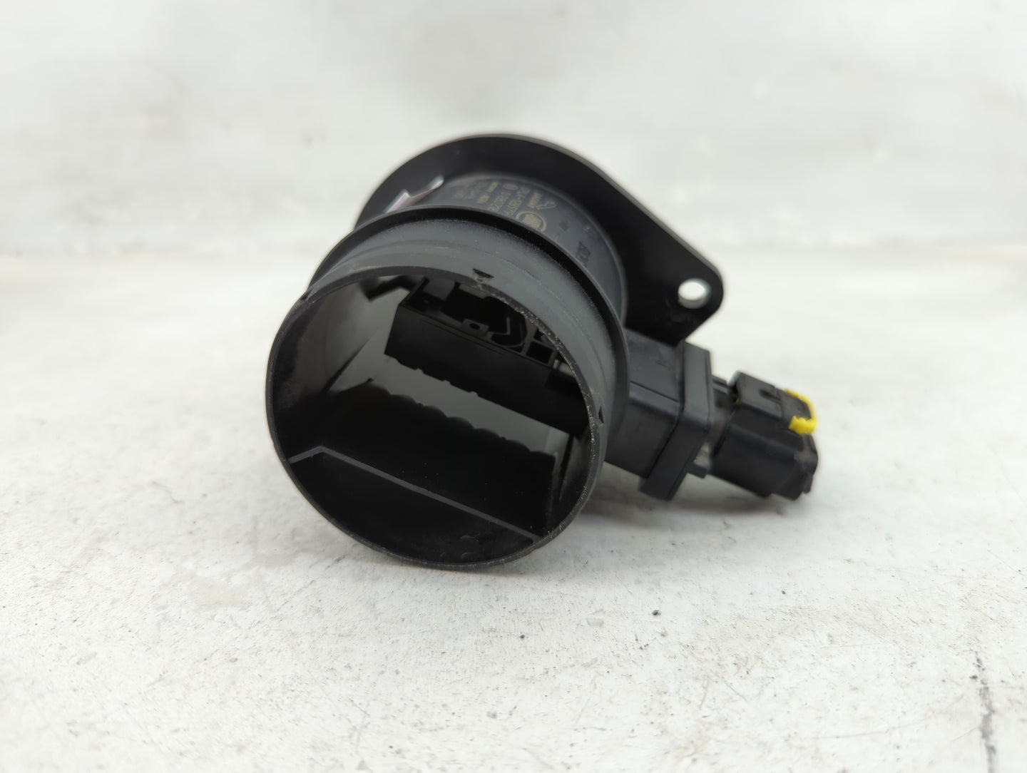 2017-2020 Jaguar F-pace Mass Air Flow Meter Maf - Oemusedautoparts1.com