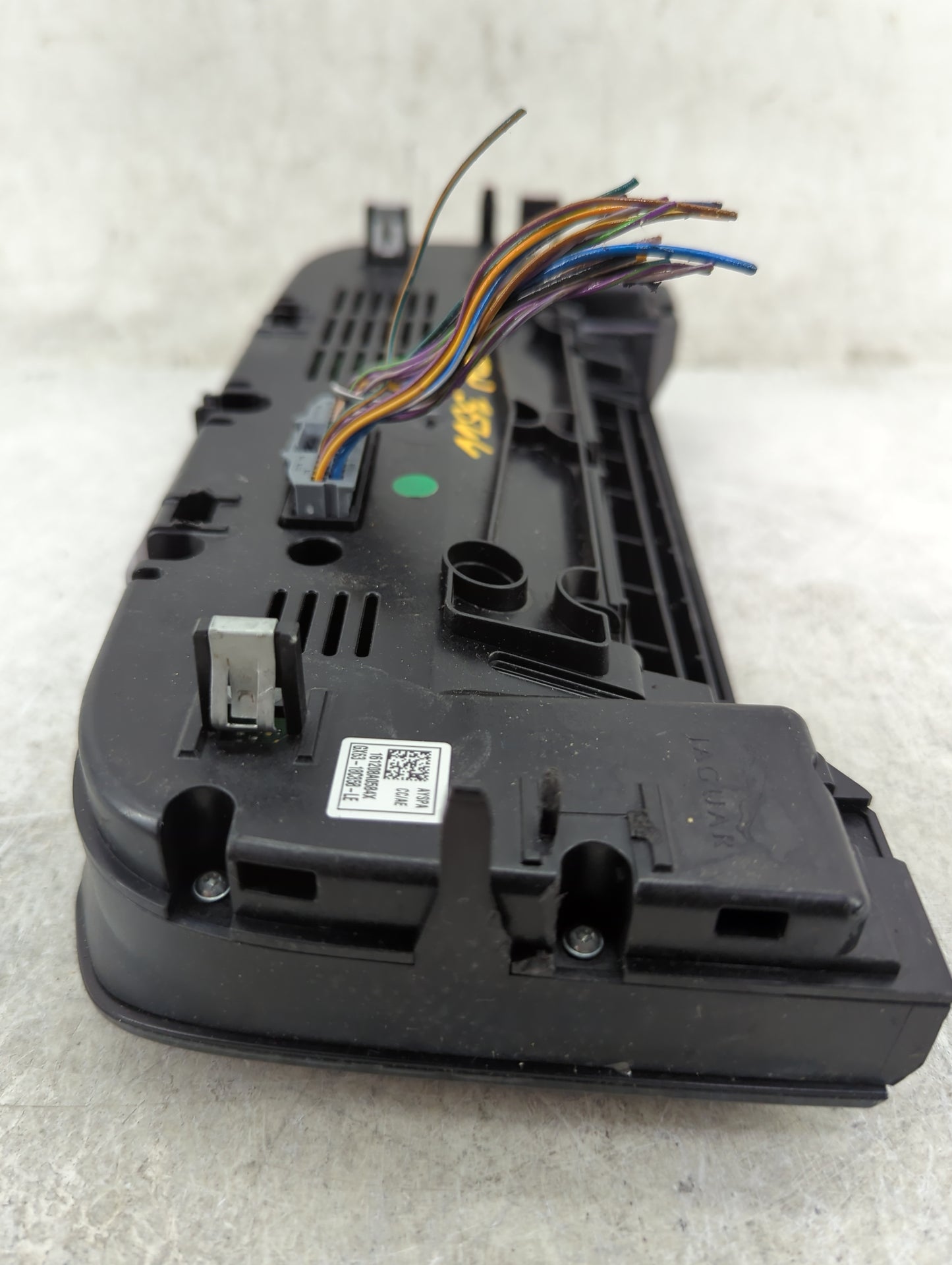 2017 Jaguar F-Pace Climate Control Module Temperature AC/Heater Replacement P/N:GX63-18C858-LE Fits OEM Used Auto Parts - Oe