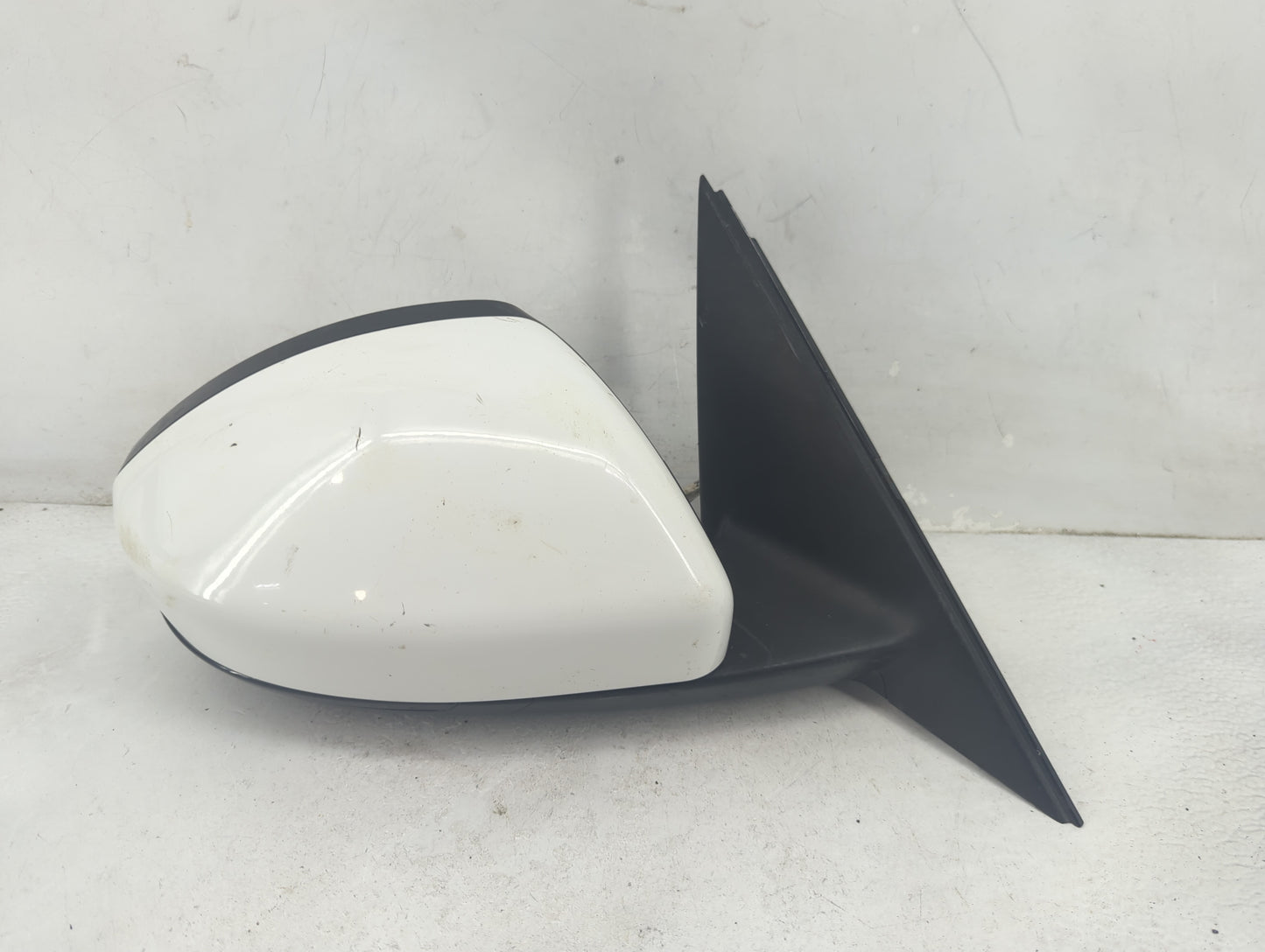 2017-2020 Jaguar F-Pace Passenger Side View Mirror - Right Door Mirror OEM Used - Oemusedautoparts1.com