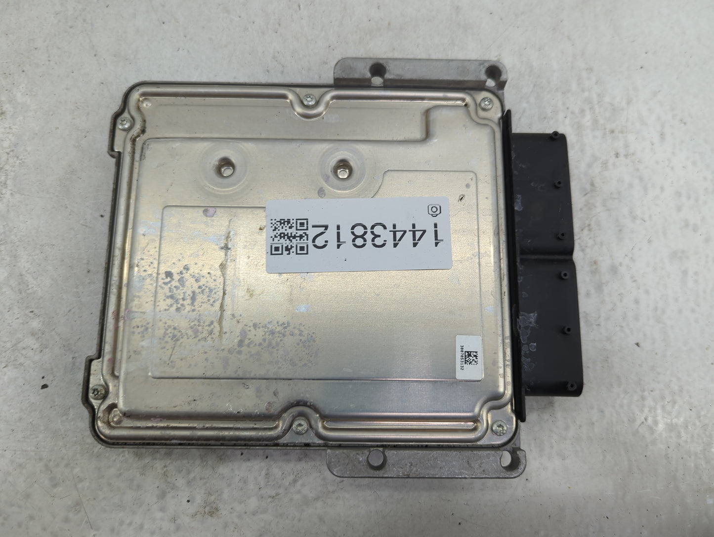 2017 Jaguar F-Pace PCM Engine Control Computer ECU ECM PCU OEM P/N:CPLA-12B684-YF 0261S08759 Fits OEM Used Auto Parts - Oemu