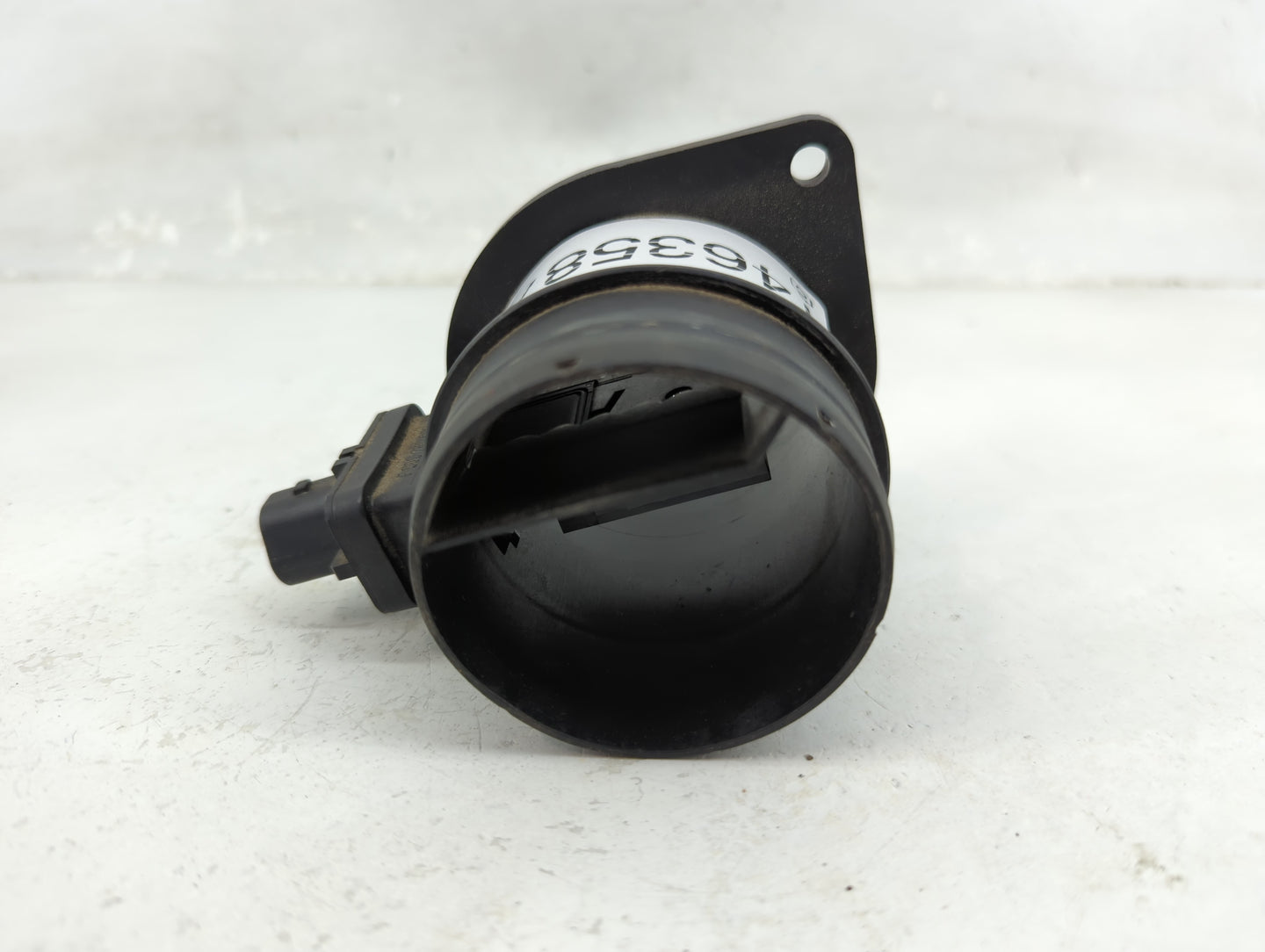 2017-2020 Jaguar F-pace Mass Air Flow Meter Maf 1463587 - Oemusedautoparts1.com