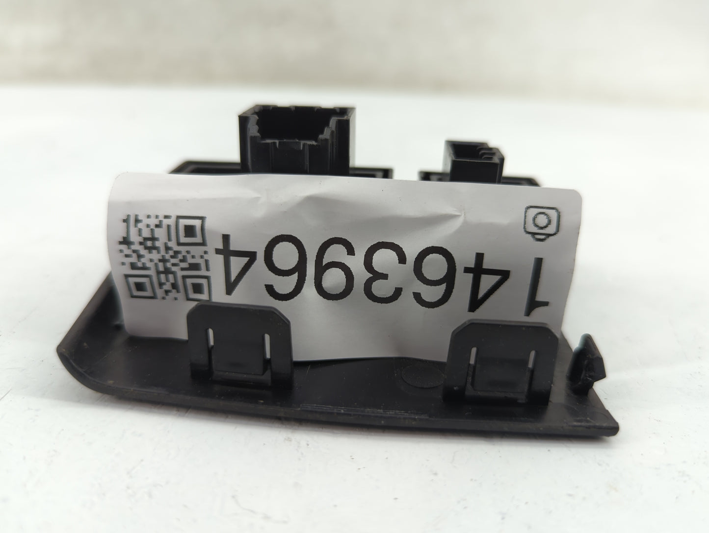 2017-2020 Jaguar F-Pace Master Power Window Switch Replacement Driver Side Left P/N:HK83-237B91-B Fits OEM Used Auto Parts -