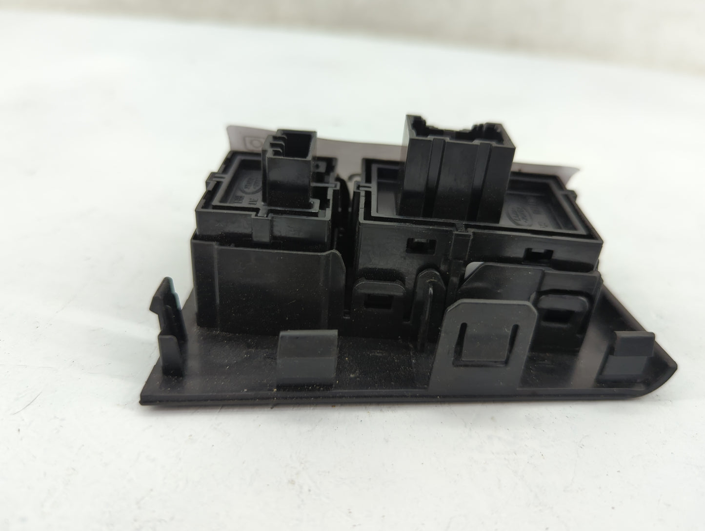 2017-2020 Jaguar F-Pace Master Power Window Switch Replacement Driver Side Left P/N:HK83-237B91-B Fits OEM Used Auto Parts -