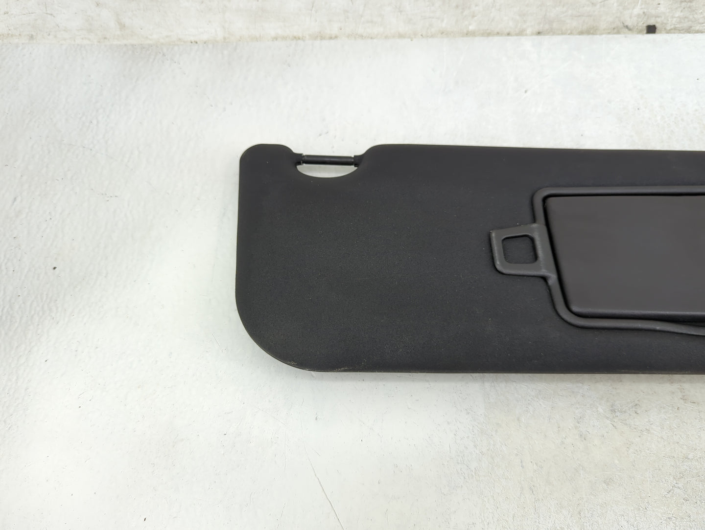 2017-2020 Jaguar F-Pace Sun Visor Shade Replacement Passenger Right Mirror Fits Fits 2017 2018 2019 2020 OEM Used Auto Parts