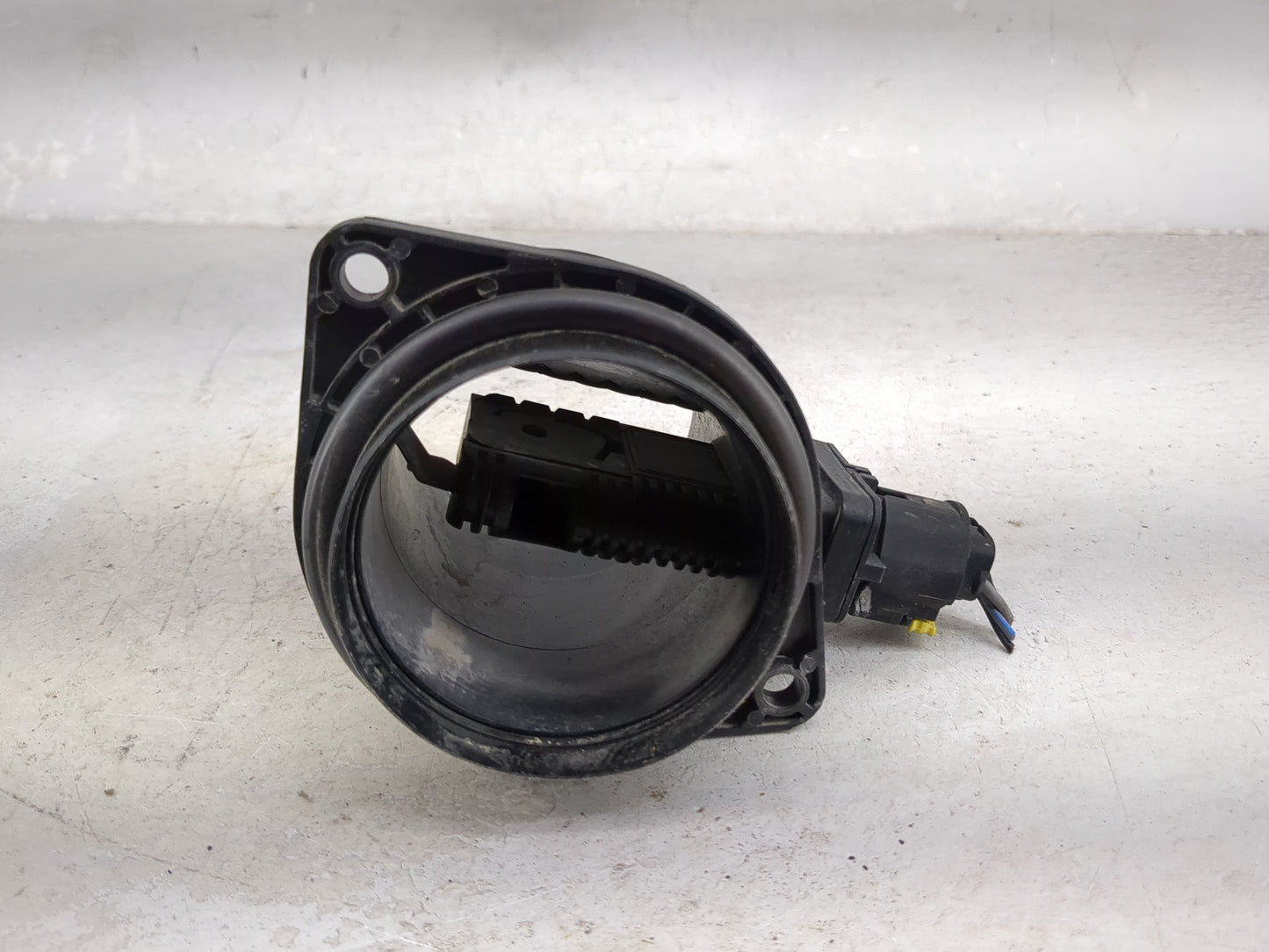 2017-2020 Jaguar F-pace Mass Air Flow Meter Maf 1477006 - Oemusedautoparts1.com
