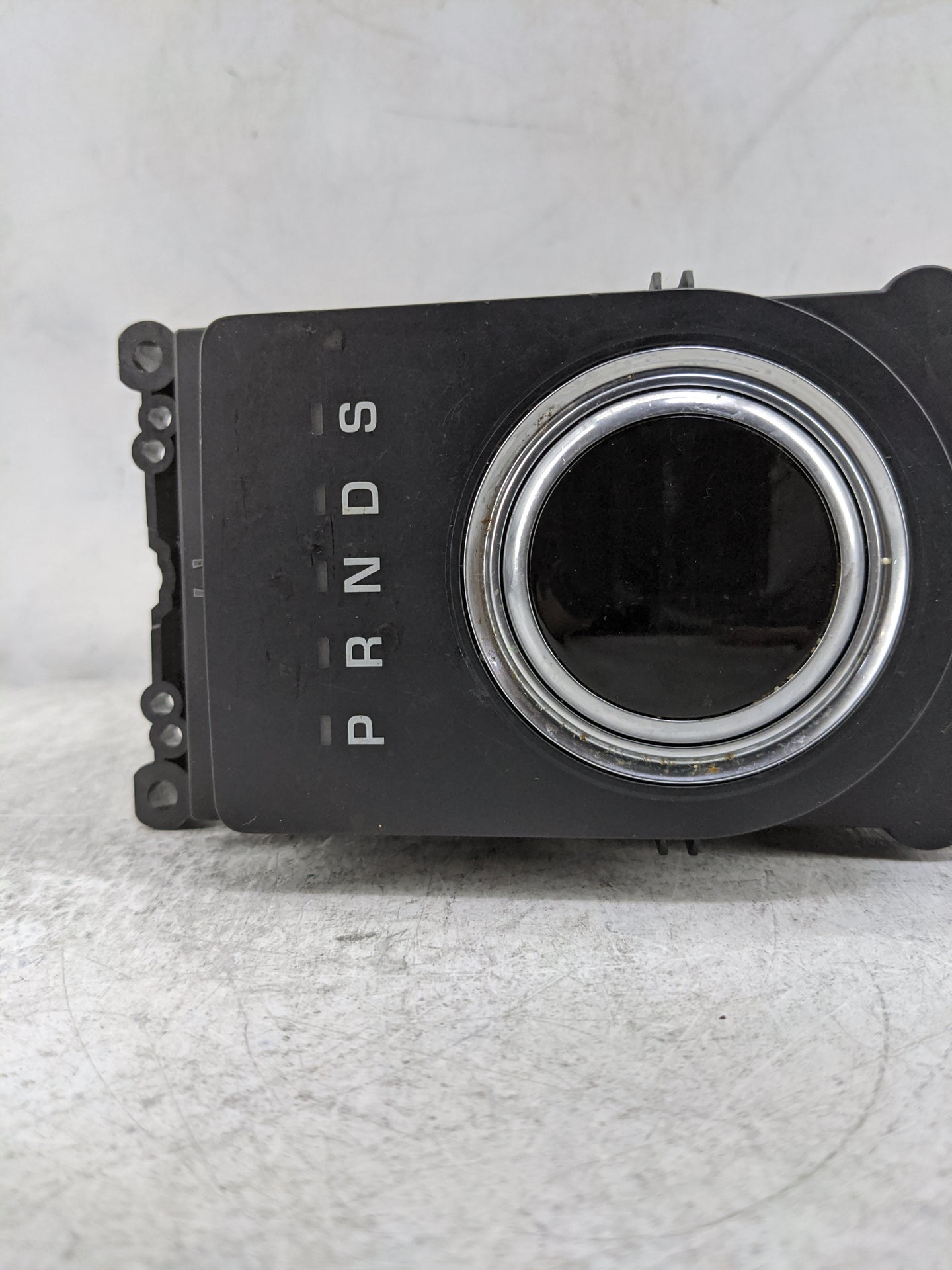 2017 Jaguar F-pace Floor Console Assembly Shifter - Oemusedautoparts1.com