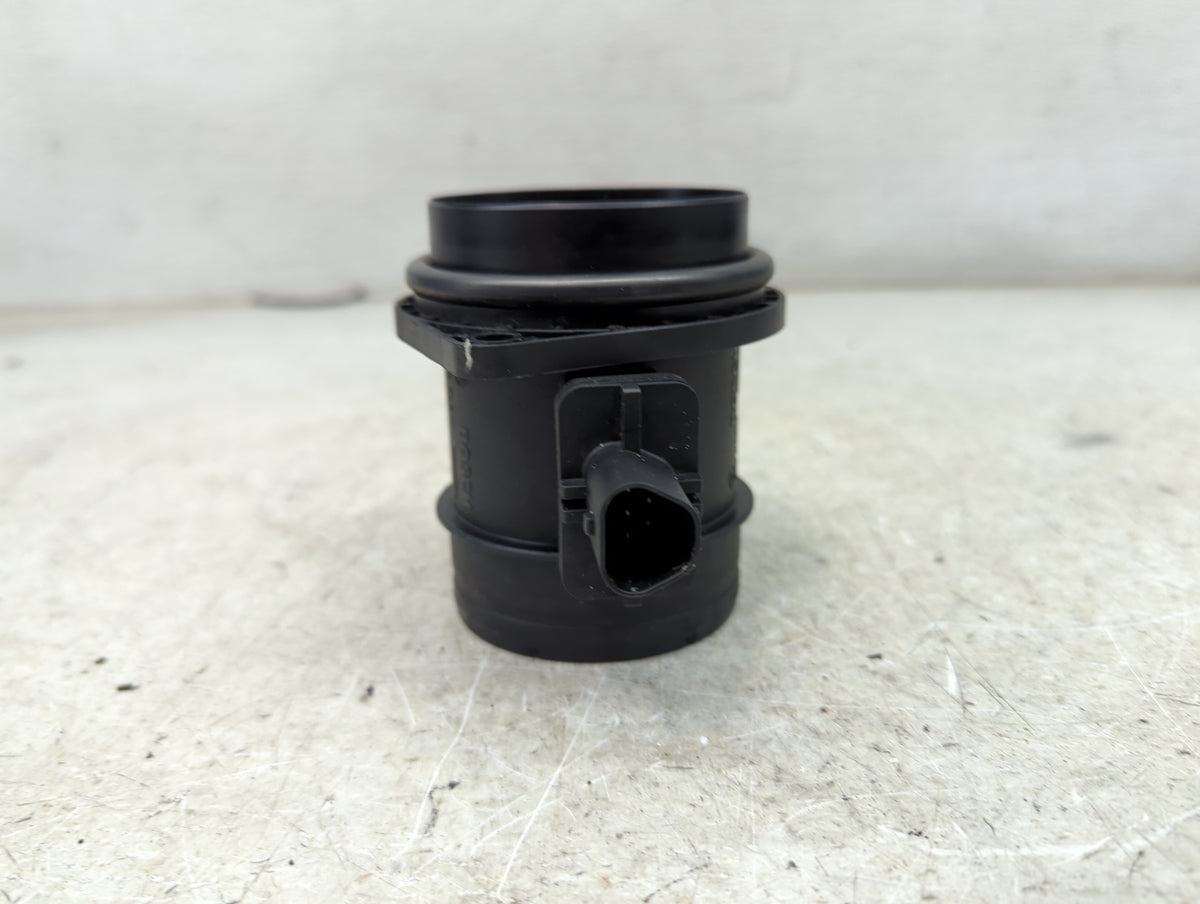 2017-2020 Jaguar F-pace Mass Air Flow Meter Maf 1498283 - Oemusedautoparts1.com