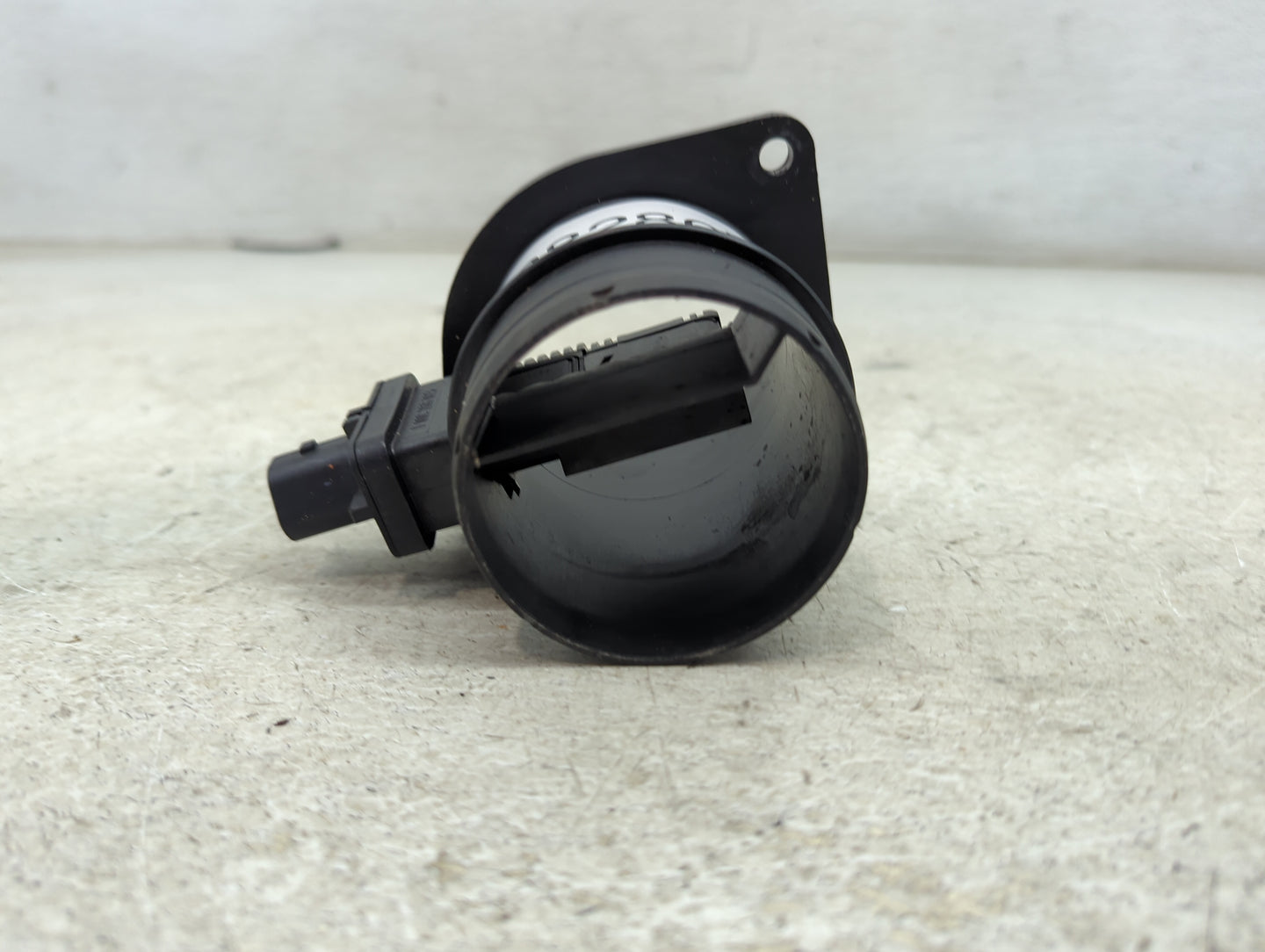 2017-2020 Jaguar F-pace Mass Air Flow Meter Maf 1498286 - Oemusedautoparts1.com