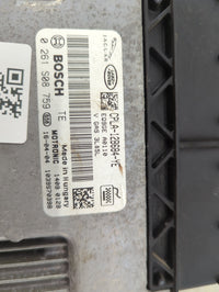 2017 Jaguar F-Pace PCM Engine Control Computer ECU ECM PCU OEM P/N:CPLA-12B684-YE 0261S08759 Fits OEM Used Auto Parts - Oemu