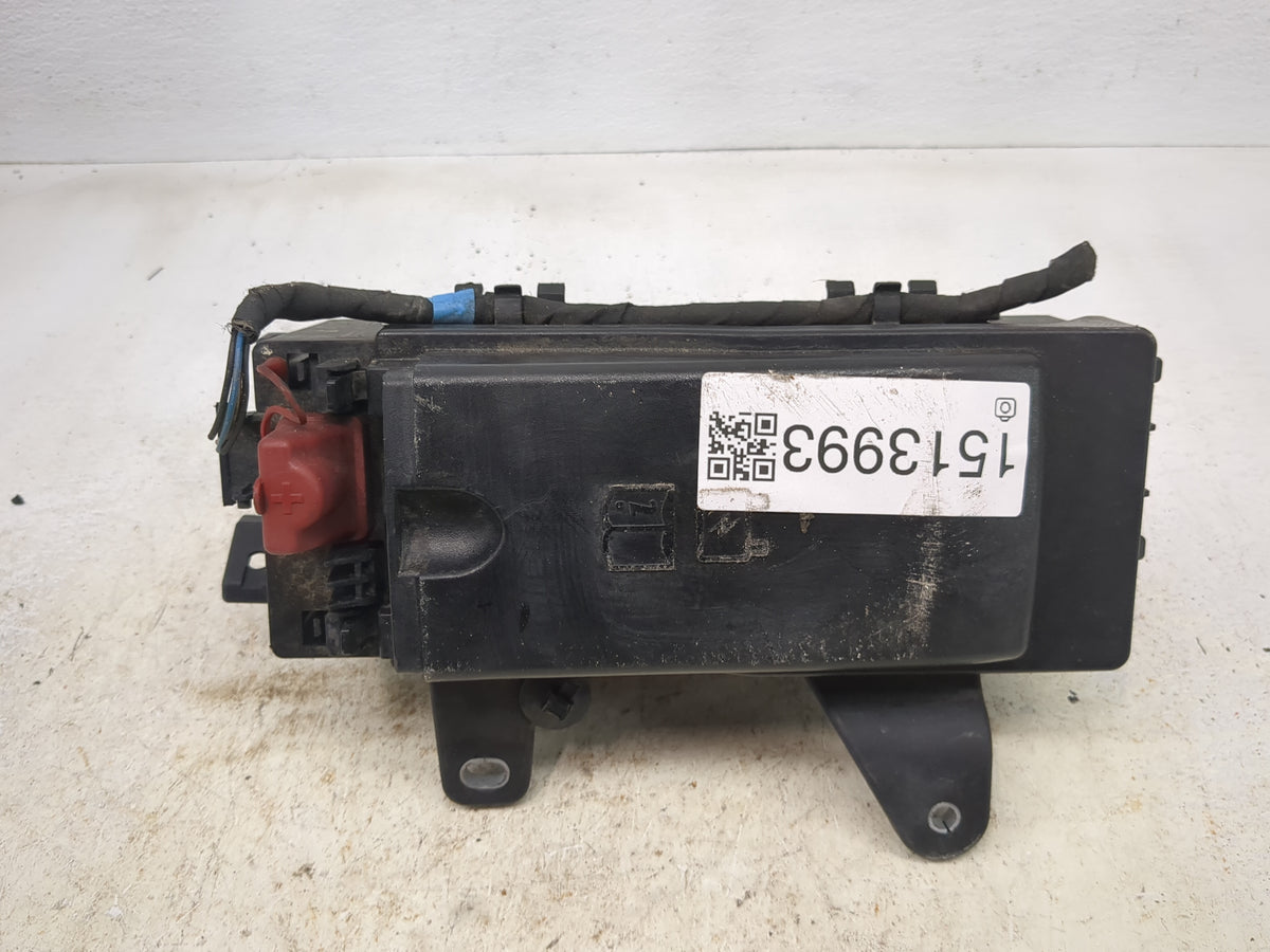 2017-2018 Jaguar F-Pace Fusebox Fuse Box Panel Relay Module Fits Fits 2017 2018 OEM Used Auto Parts - Oemusedautoparts1.com