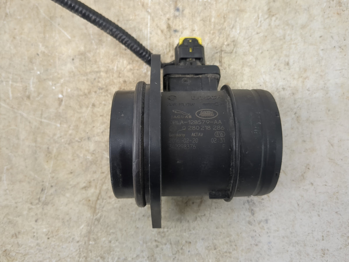 2017-2020 Jaguar F-pace Mass Air Flow Meter Maf Sensor 1520217 - Oemusedautoparts1.com