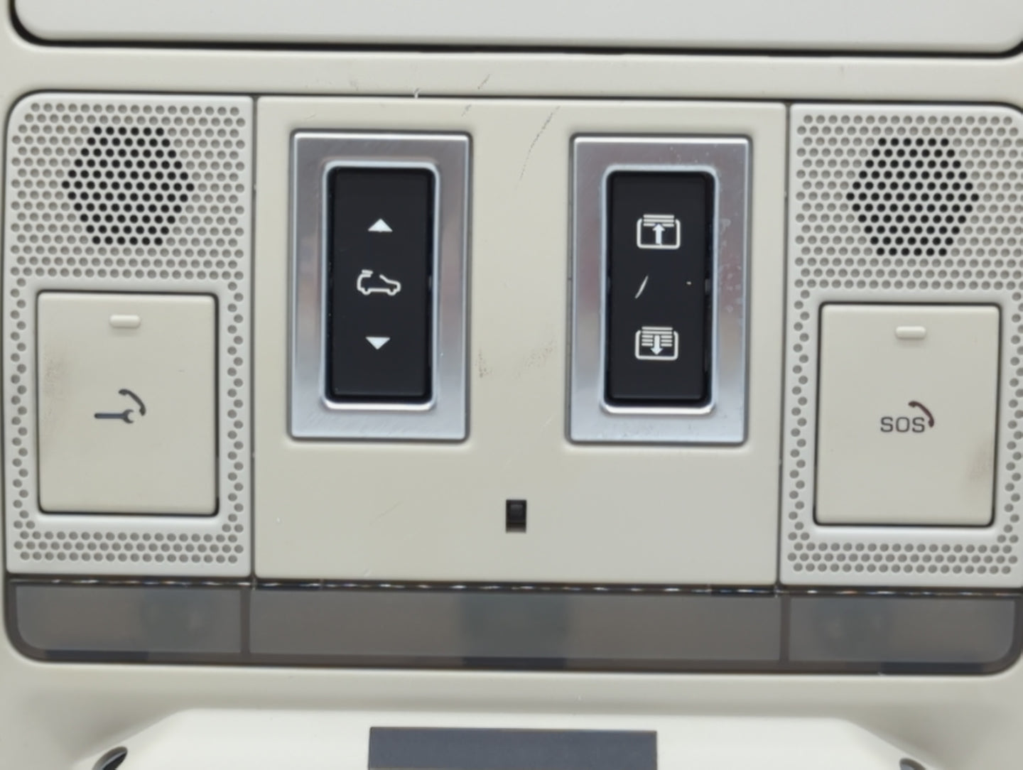 2017 Jaguar F-Pace Center Floor Console P/N:FK72-19A391-AA Fits OEM Used Auto Parts - Oemusedautoparts1.com