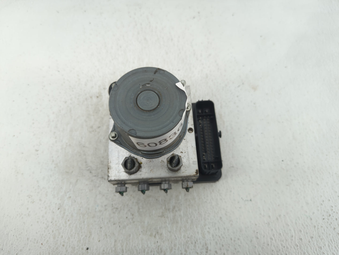 2017 Jaguar F-Pace ABS Pump Control Module Replacement P/N:HX73-14F447-AF Fits OEM Used Auto Parts - Oemusedautoparts1.com