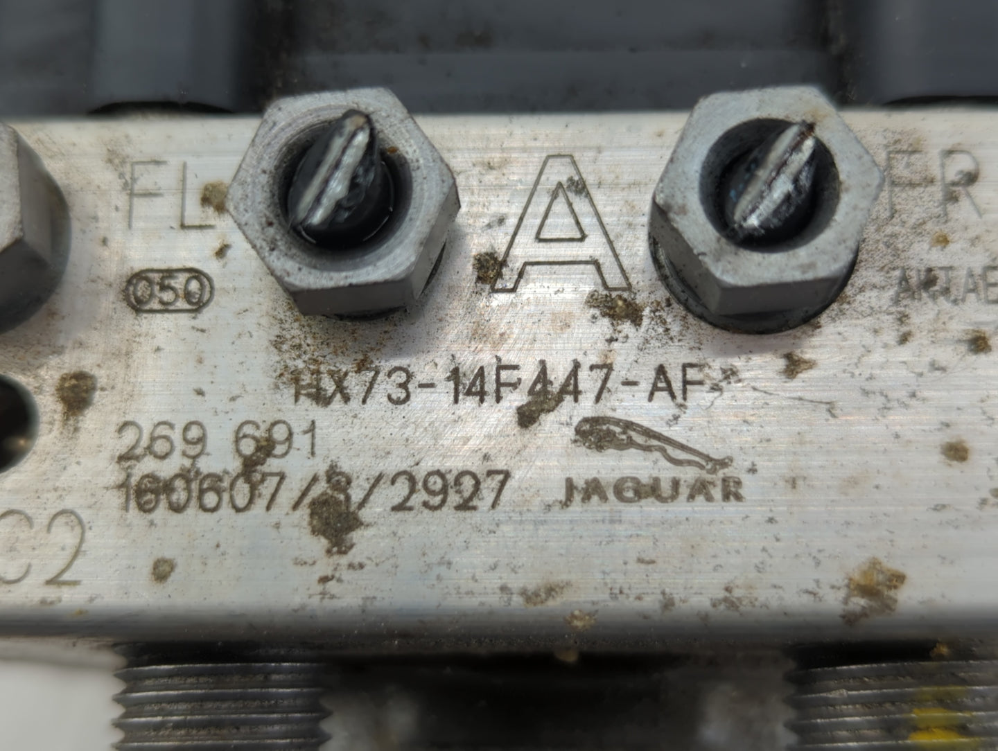 2017 Jaguar F-Pace ABS Pump Control Module Replacement P/N:HX73-14F447-AF Fits OEM Used Auto Parts - Oemusedautoparts1.com