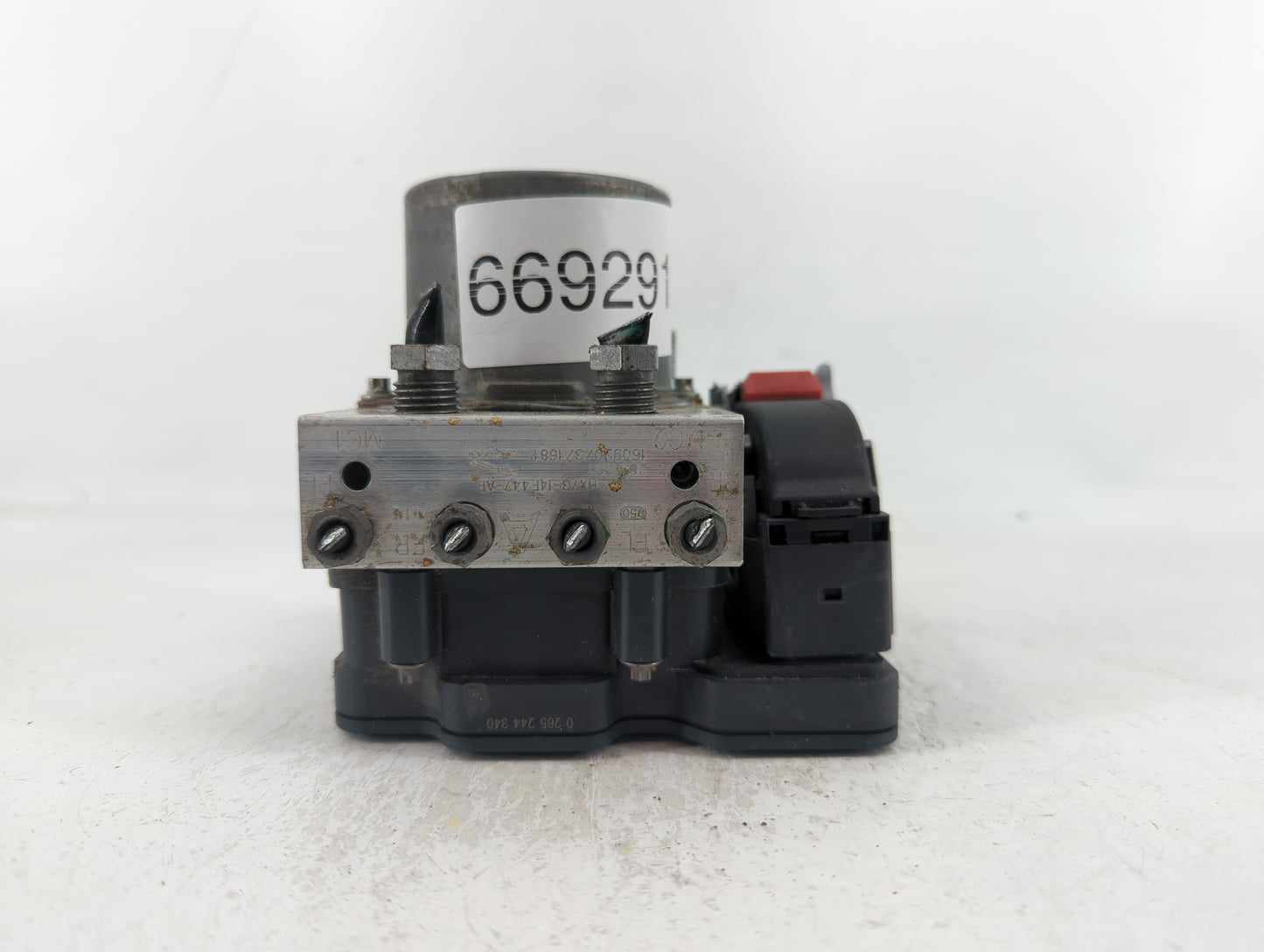2017 Jaguar F-Pace ABS Pump Control Module Replacement P/N:HX73-14F447-AF Fits OEM Used Auto Parts - Oemusedautoparts1.com