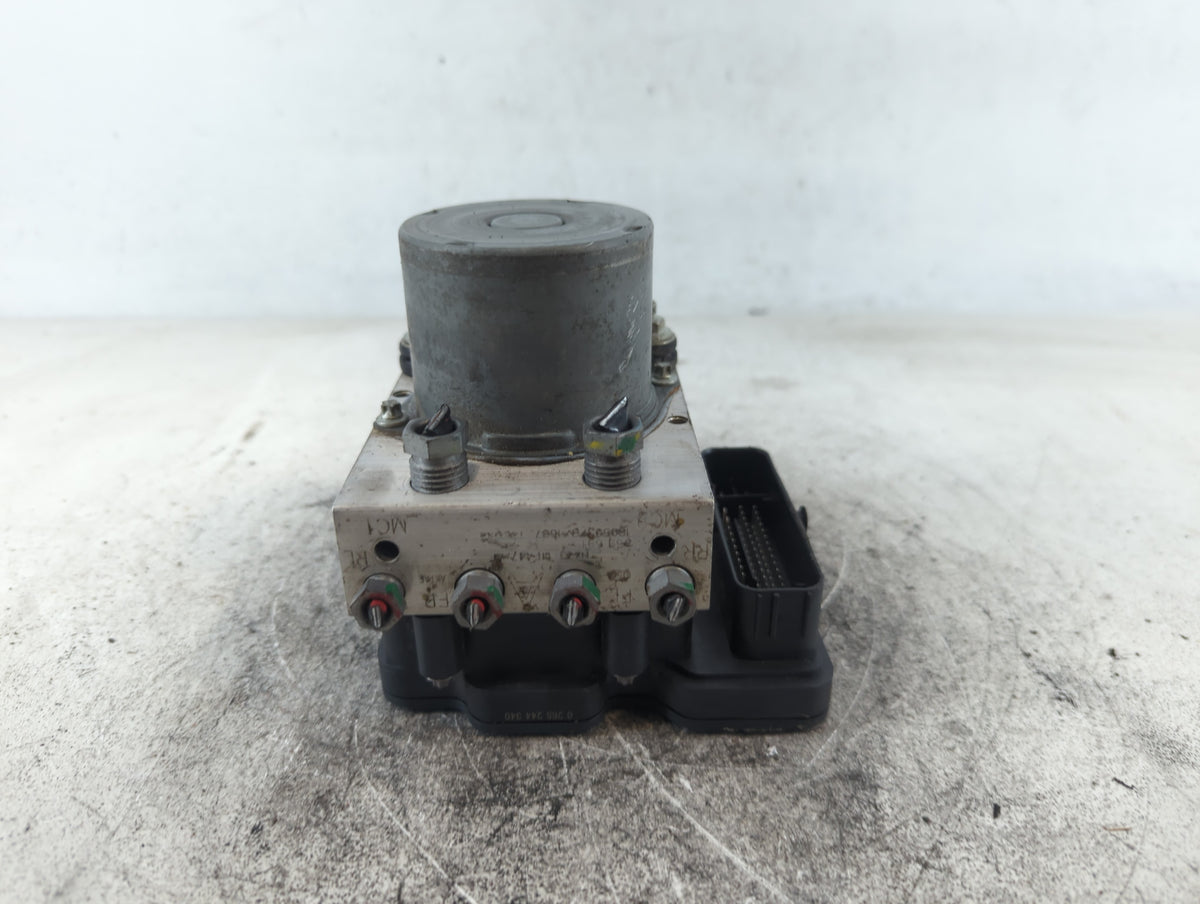 2017 Jaguar F-Pace Anti-Lock Brake ABS Pump Module Actuator OEM P/N:HX73-14F447-AF Fits OEM Used Auto Parts - Oemusedautopar