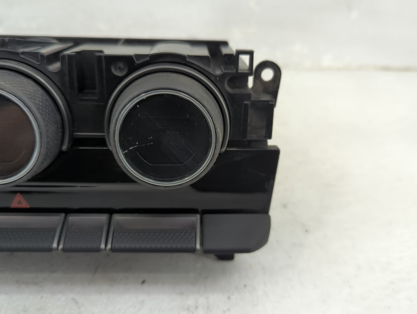 2014-2015 Jaguar F-Type Climate Control Module Temperature AC/Heater Replacement P/N:GX53-18C858-GD 16062890422X Fits OEM Us