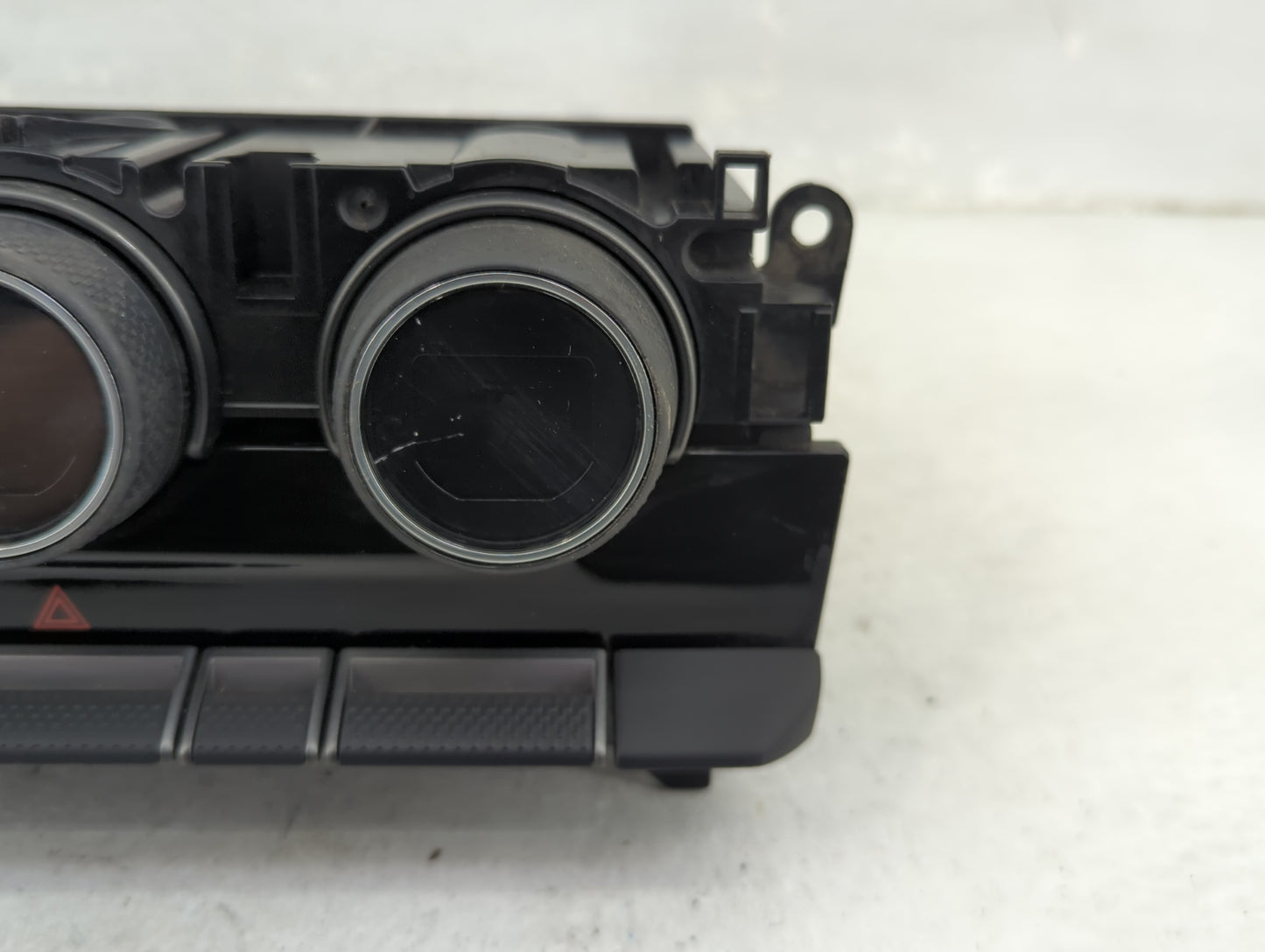 2014-2015 Jaguar F-Type Climate Control Module Temperature AC/Heater Replacement P/N:GX53-18C858-GD 16062890422X Fits OEM Us