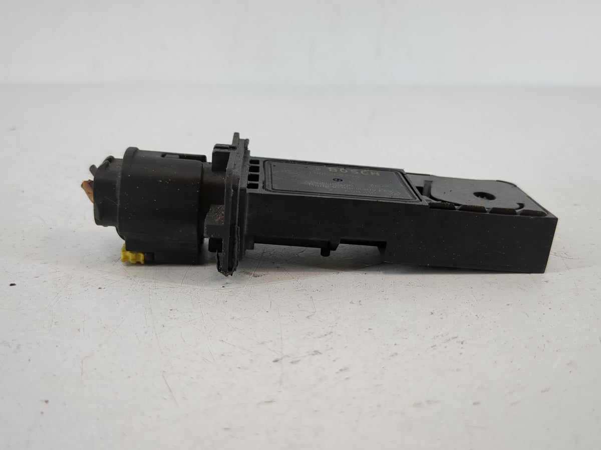 2017-2019 Jaguar Xe Mass Air Flow Meter Maf Sensor 1149375 - Oemusedautoparts1.com