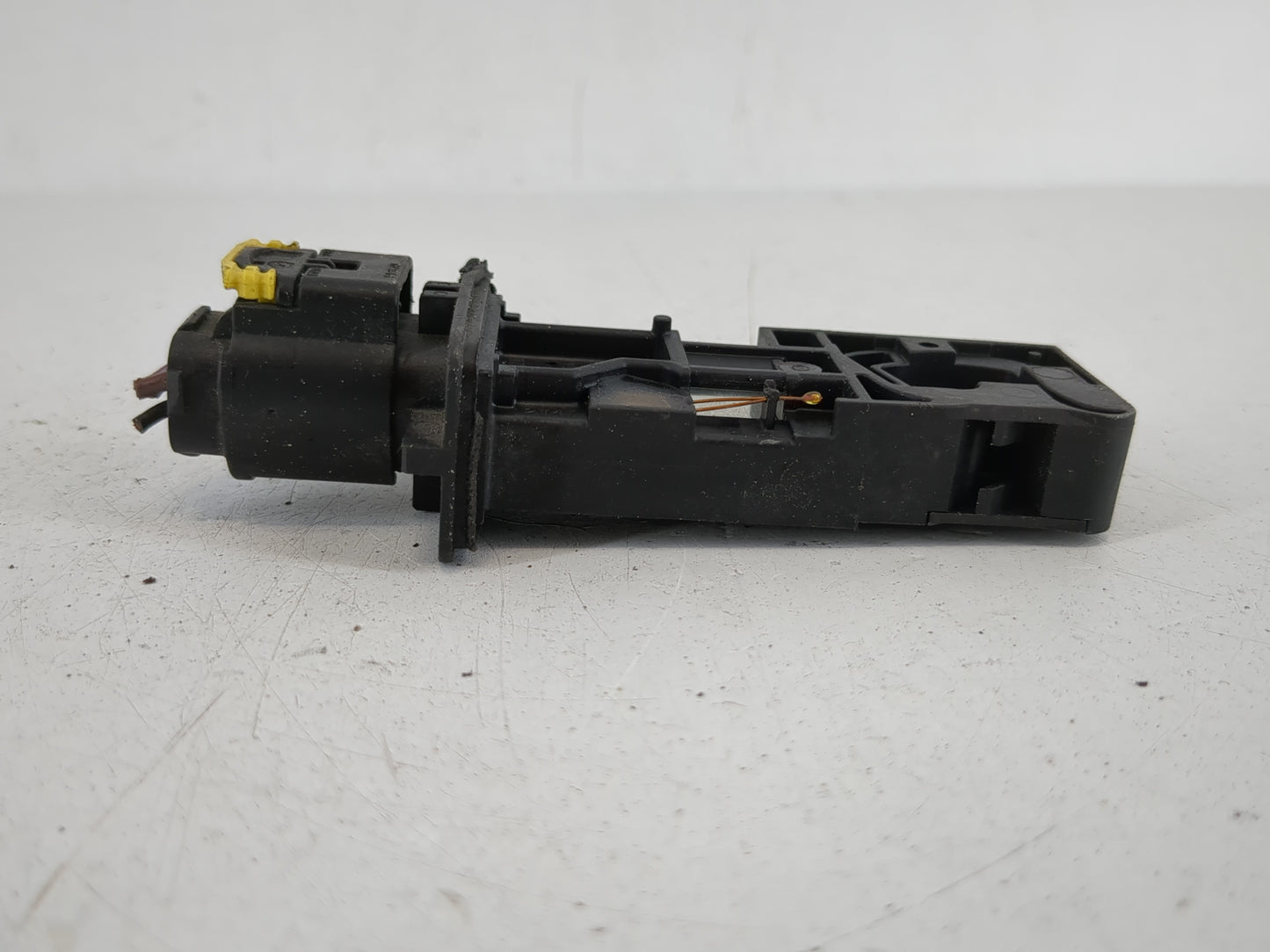 2017-2019 Jaguar Xe Mass Air Flow Meter Maf - Oemusedautoparts1.com