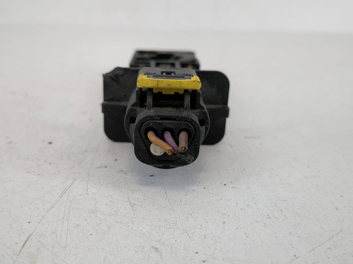2017-2019 Jaguar Xe Mass Air Flow Meter Maf - Oemusedautoparts1.com