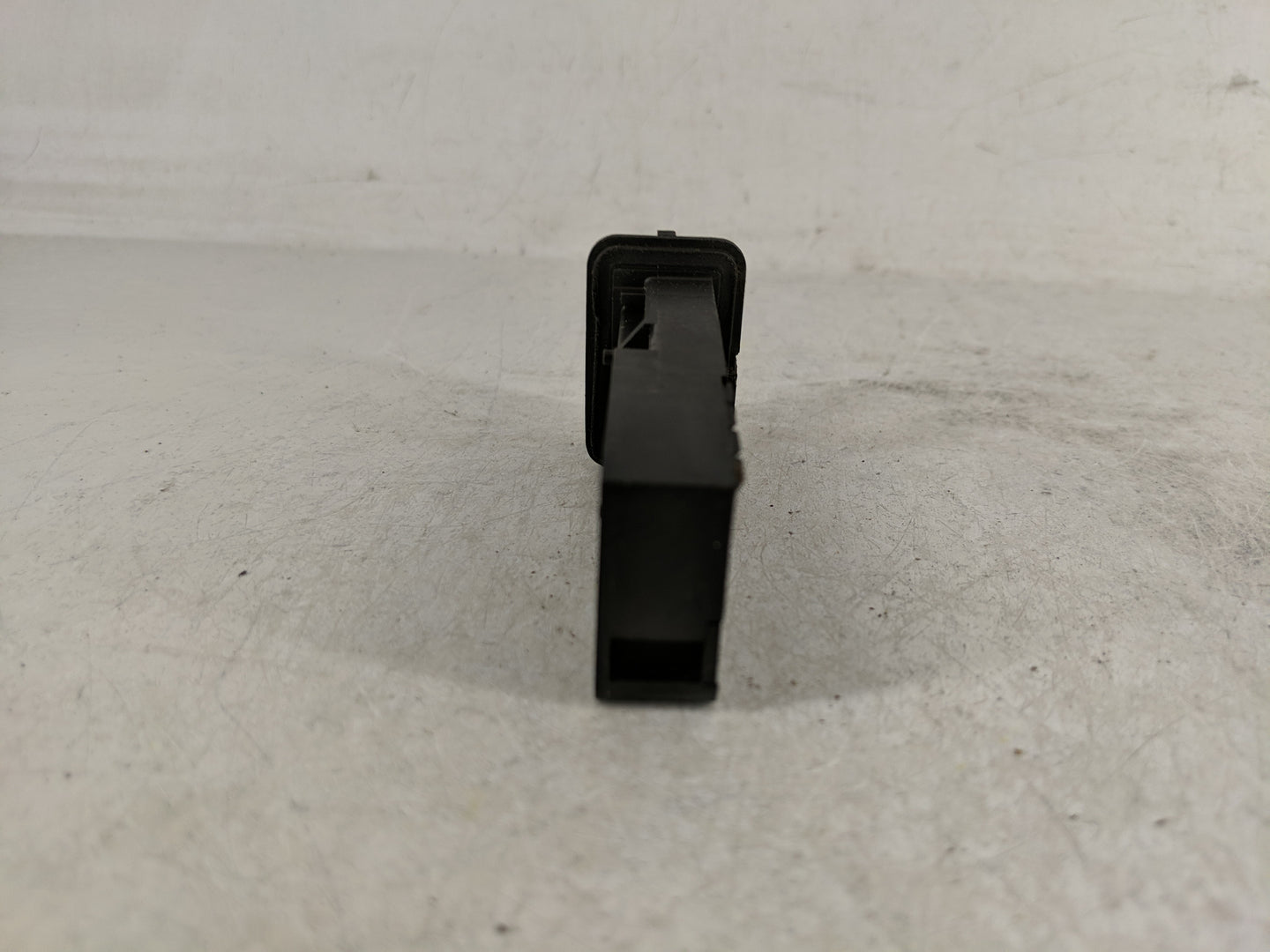 2017-2019 Jaguar Xe Mass Air Flow Meter Maf - Oemusedautoparts1.com
