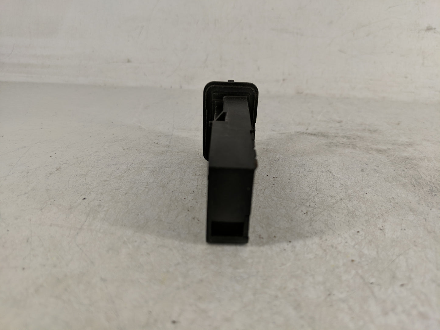 2017-2019 Jaguar Xe Mass Air Flow Meter Maf - Oemusedautoparts1.com