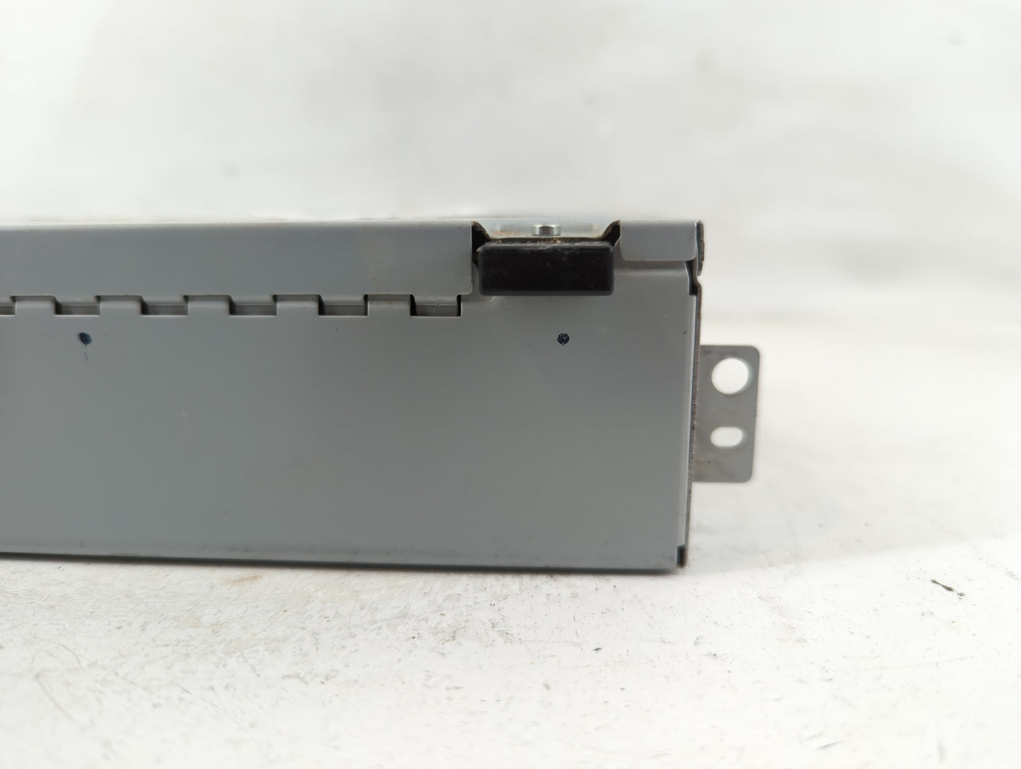 2017-2018 Jaguar Xe Radio AM FM Cd Player Receiver Replacement P/N:HX63-18K812-DC Fits Fits 2016 2017 2018 2019 OEM Used Aut