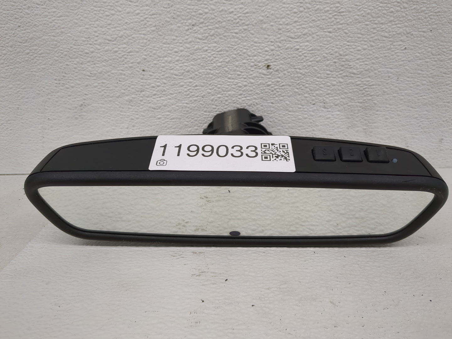 2017-2018 Jaguar Xe Interior Rear View Mirror Replacement OEM P/N:E11045891 E11015891, E11025891 Fits Fits 2016 2017 2018 20