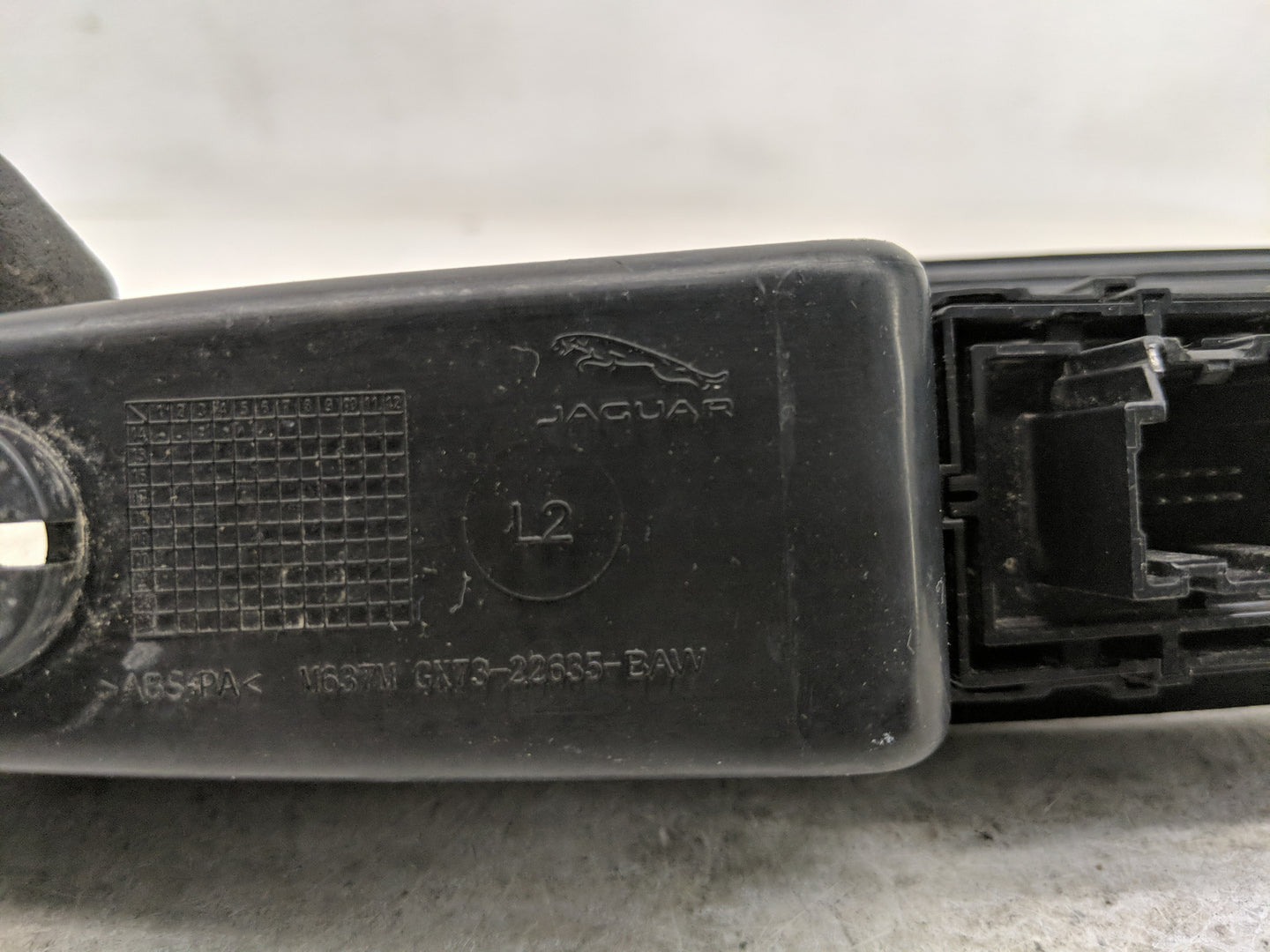 2017-2019 Jaguar Xe Master Power Window Switch Replacement Driver Side Left Fits Fits 2016 2017 2018 2019 OEM Used Auto Part