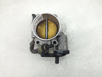 2017 Jaguar Xe Throttle Body P/N:DX23-9F991-AB Fits Fits 2013 2014 2015 OEM Used Auto Parts - Oemusedautoparts1.com
