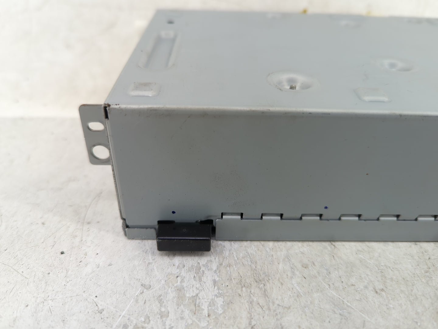 2017-2018 Jaguar Xe Radio AM FM Cd Player Receiver Replacement P/N:HX63-18K812-DB Fits Fits 2016 2017 2018 2019 OEM Used Aut