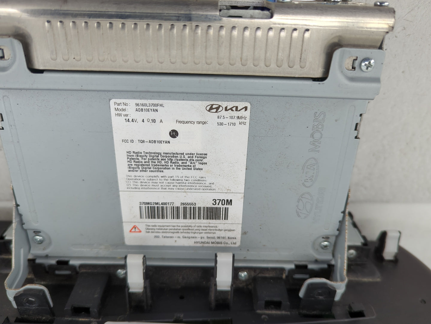 2017-2018 Jaguar Xe Radio AM FM Cd Player Receiver Replacement P/N:96160L3700FHL Fits Fits 2016 2017 2018 2019 OEM Used Auto