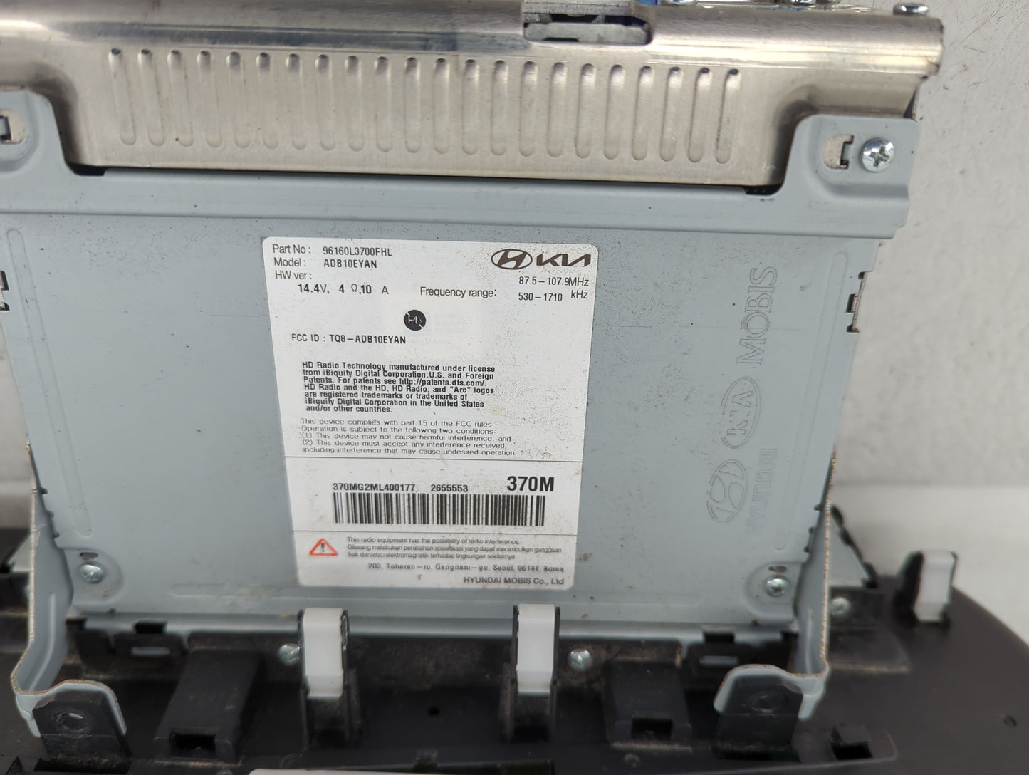 2017-2018 Jaguar Xe Radio AM FM Cd Player Receiver Replacement P/N:96160L3700FHL Fits Fits 2016 2017 2018 2019 OEM Used Auto