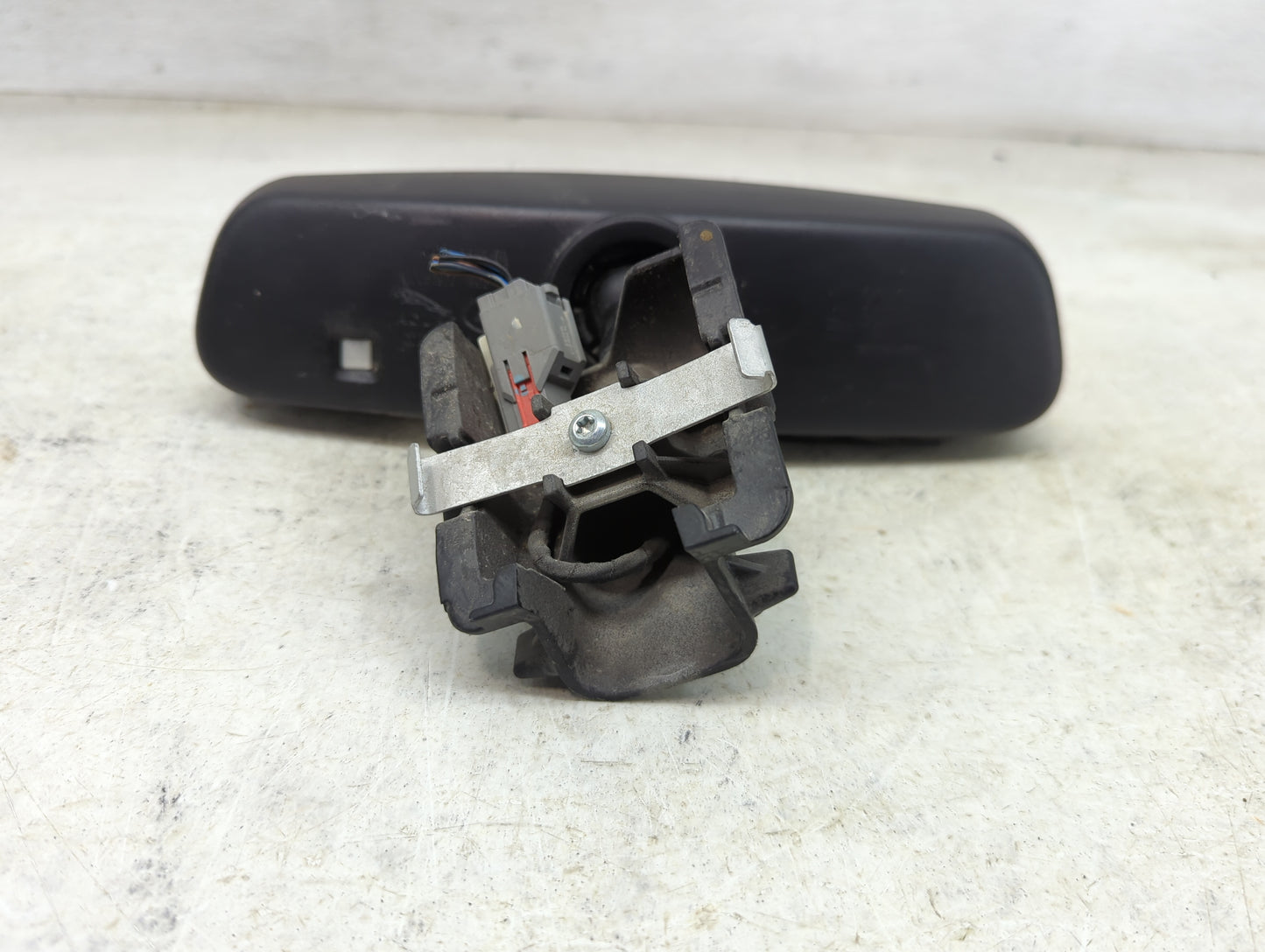 2017 Jaguar Xe Interior Rear View Mirror Replacement OEM Fits OEM Used Auto Parts - Oemusedautoparts1.com